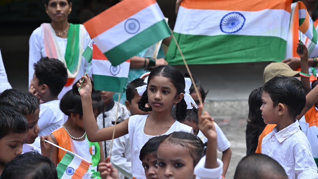 The campaign will run from August 9 to 15. It aims to celebrate the nation's patriotic spirit by ensuring that every household in the state displays the national flag