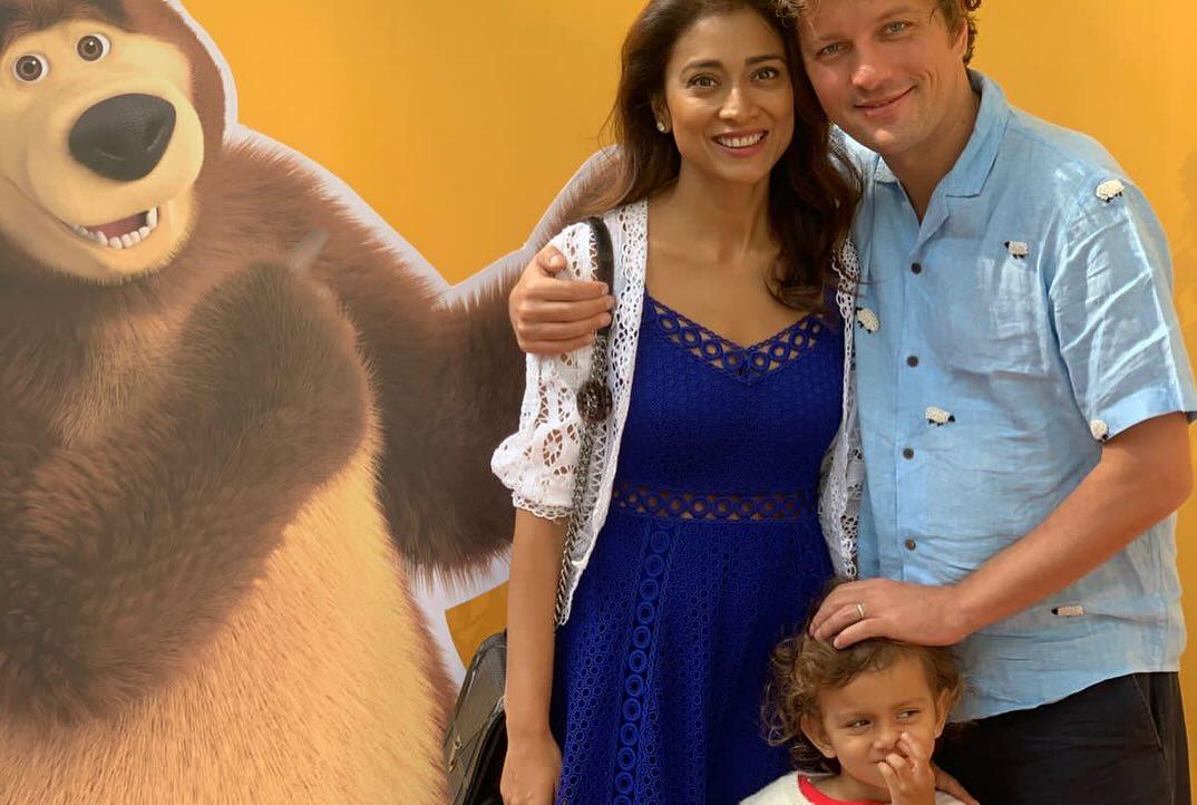 In 2018, Shriya Saran married her Russian boyfriend, Andrei Koscheev. They had a daughter in 2021.
