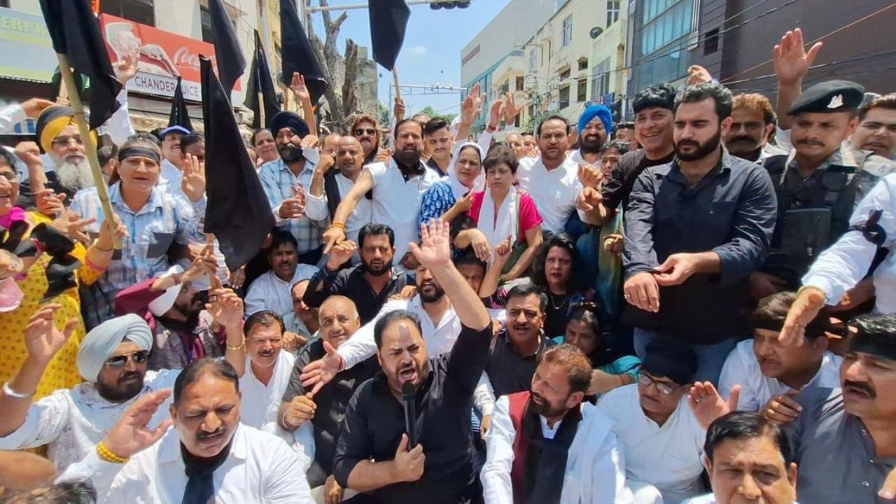 Former chief minister and PDP president Mehbooba Mufti took to social media to announce her confinement and described August 5, 2019, as a day that stripped Jammu and Kashmir of its special rights. 