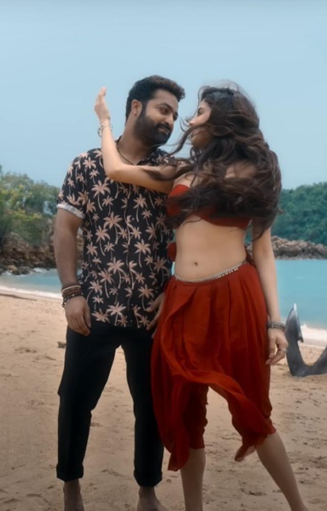 Her glamour, elegance, and allure are on full display in the ‘Chuttamalle’ song from Devara, demonstrating that she is truly made for such roles.