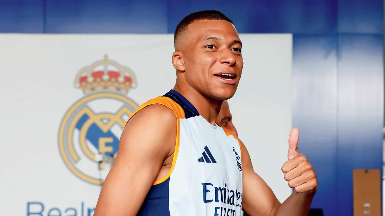 Mbappe completes first Real Madrid training session