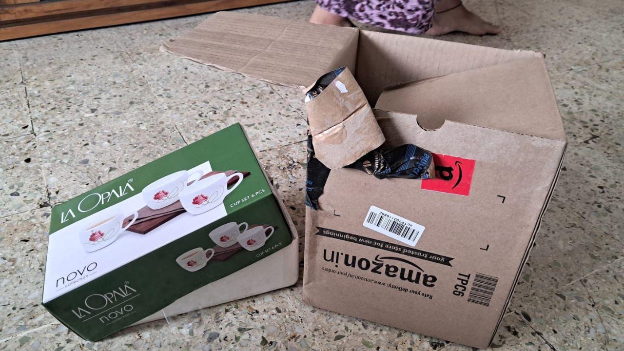 Amar Chavan ordered a Tecno Phantom V Fold 5G however received tea-cups instead/ Sourced Photo
