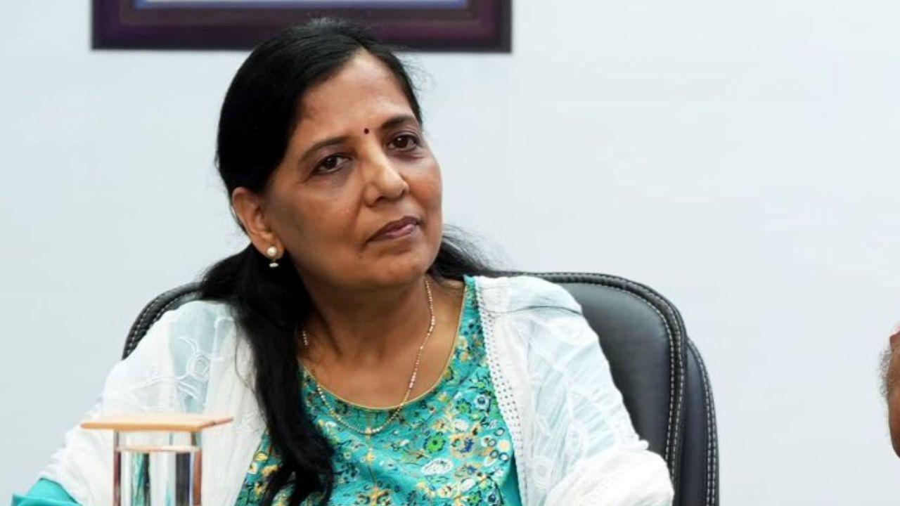 With the Delhi elections approaching and following Manish Sisodia’s bail, the AAP is also setting its sights on the Haryana Assembly polls. The party plans to contest the elections independently, with Sisodia’s recent legal victory boosting morale and reinforcing the party’s commitment to its broader electoral strategy.