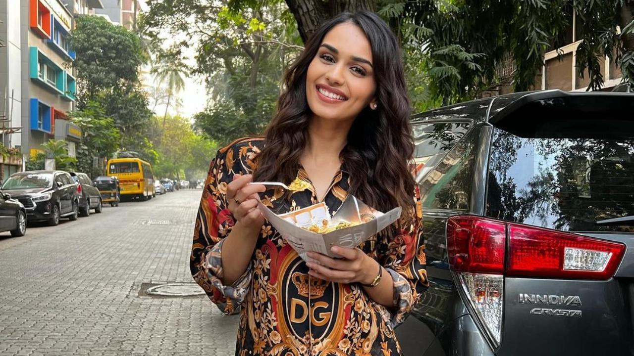 Manushi Chhillar ends her ‘many moods’ with Mumbai-style bhelpuri