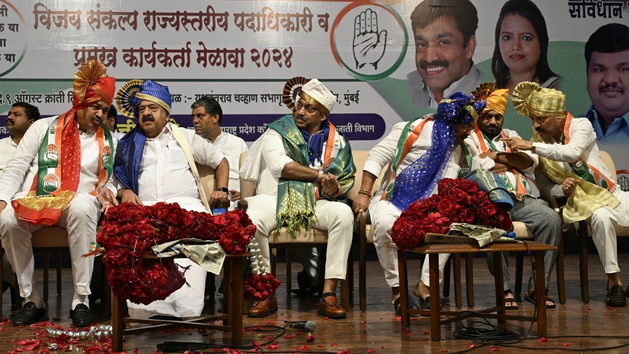 Senior Congress leader Nitin Raut, known for his dedication to social justice, contributed to the discussions at the Vijay Sankalp meeting. Meanwhile, Varsha Gaikwad, Member of Parliament and President of Mumbai Congress, represented the city's interests at the meeting. 