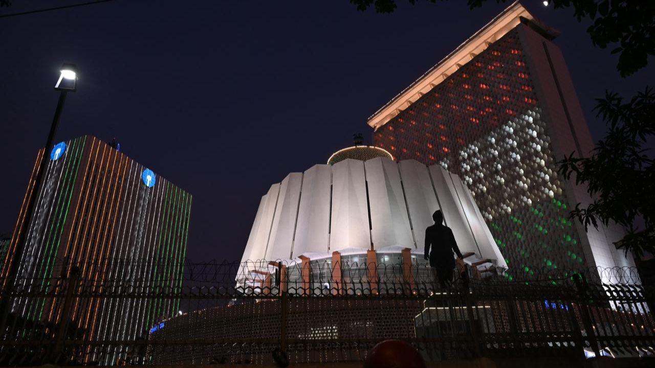 Mumbai's iconic buildings illuminated in tricolour ahead of Independence Day