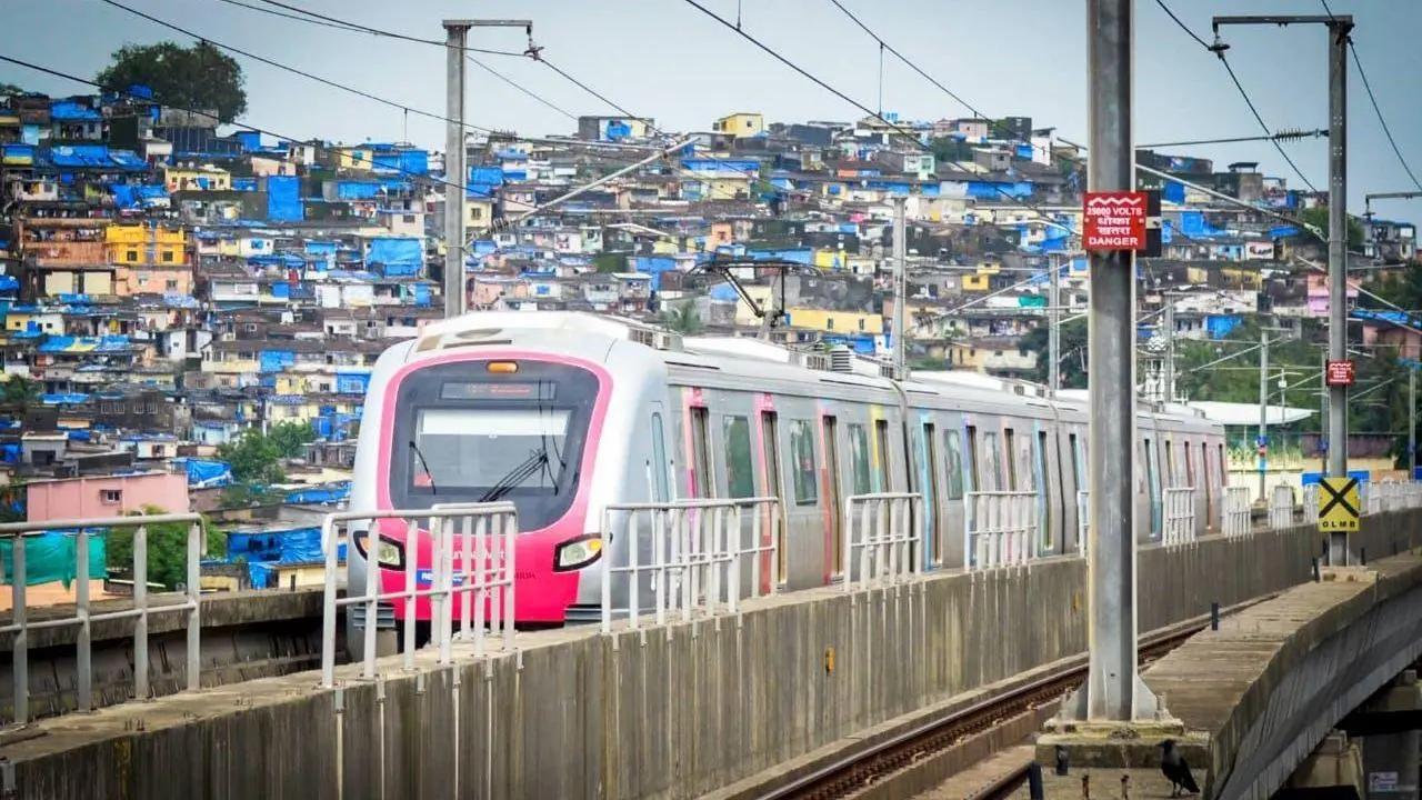 Mumbai Metro Line 1 carries 1 billion passengers