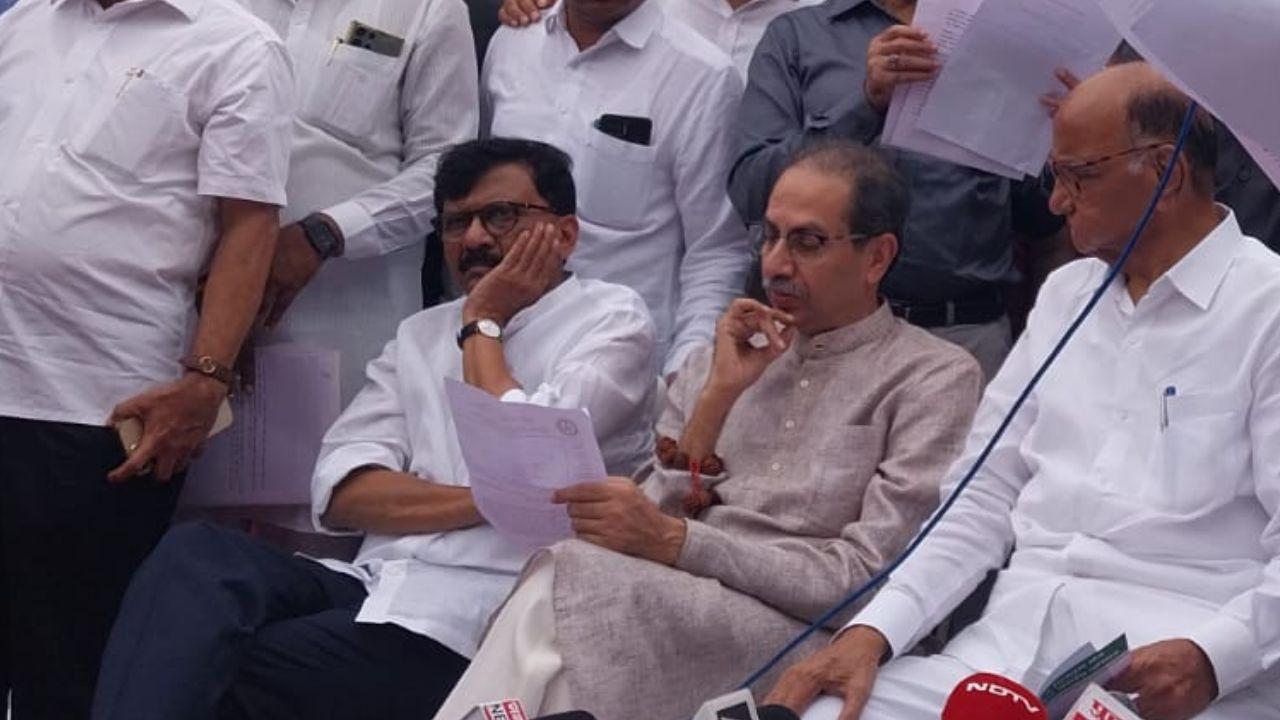 Supriya Sule criticised the state government for not issuing an official apology and for focusing on self-preservation rather than addressing the issues raised by the statue collapse.