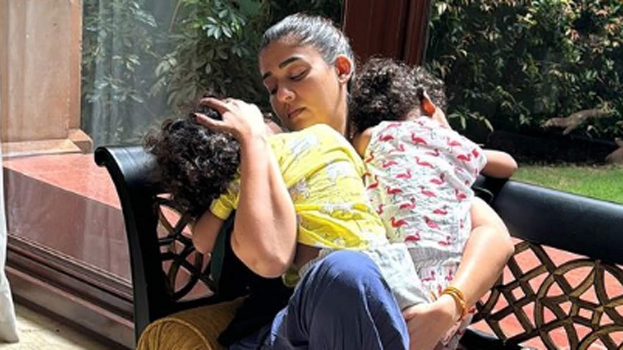 Nayanthara spends 'few hours of love' with her kids, see pics