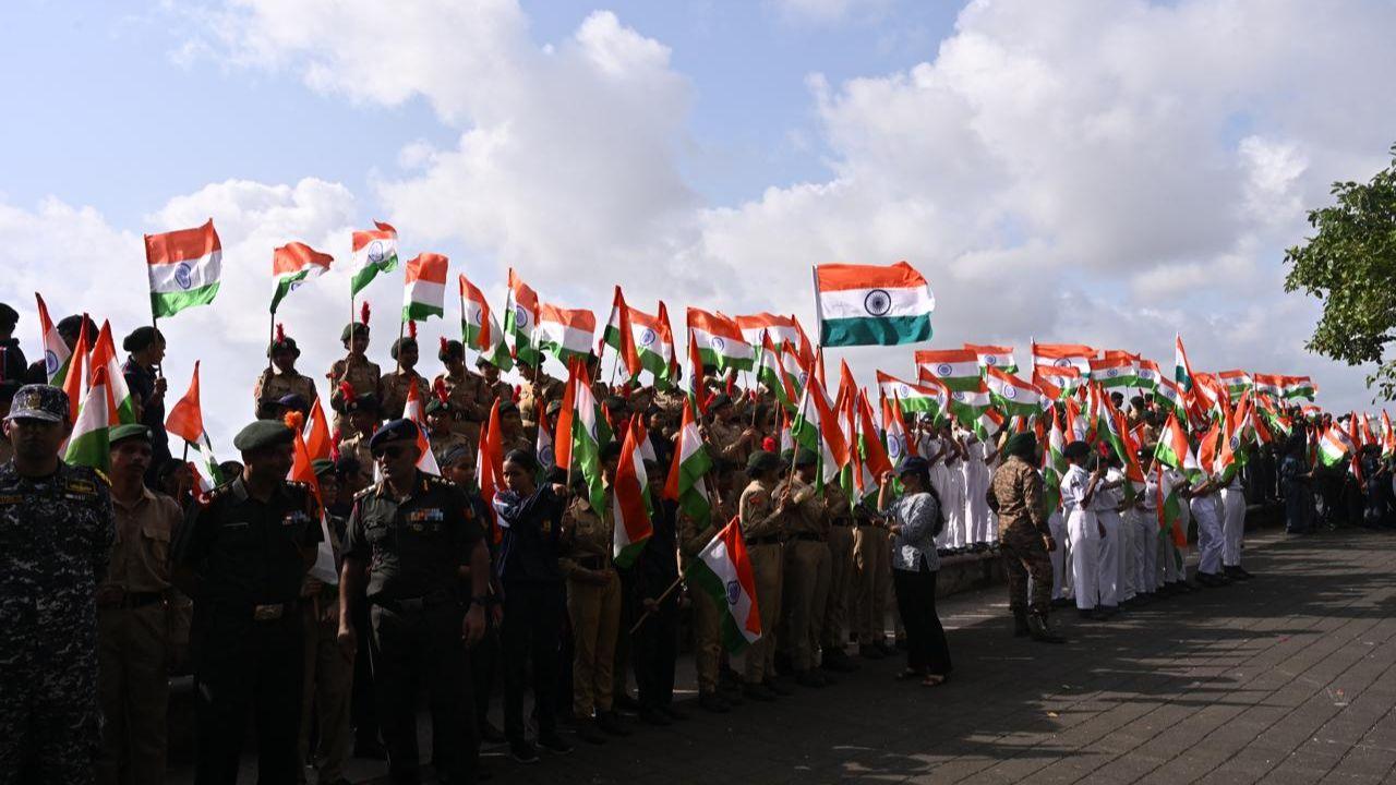 CM Shinde had instructed that national flags be made readily available at the district level through planning committees to support the 'Har Ghar Tiranga' campaign.