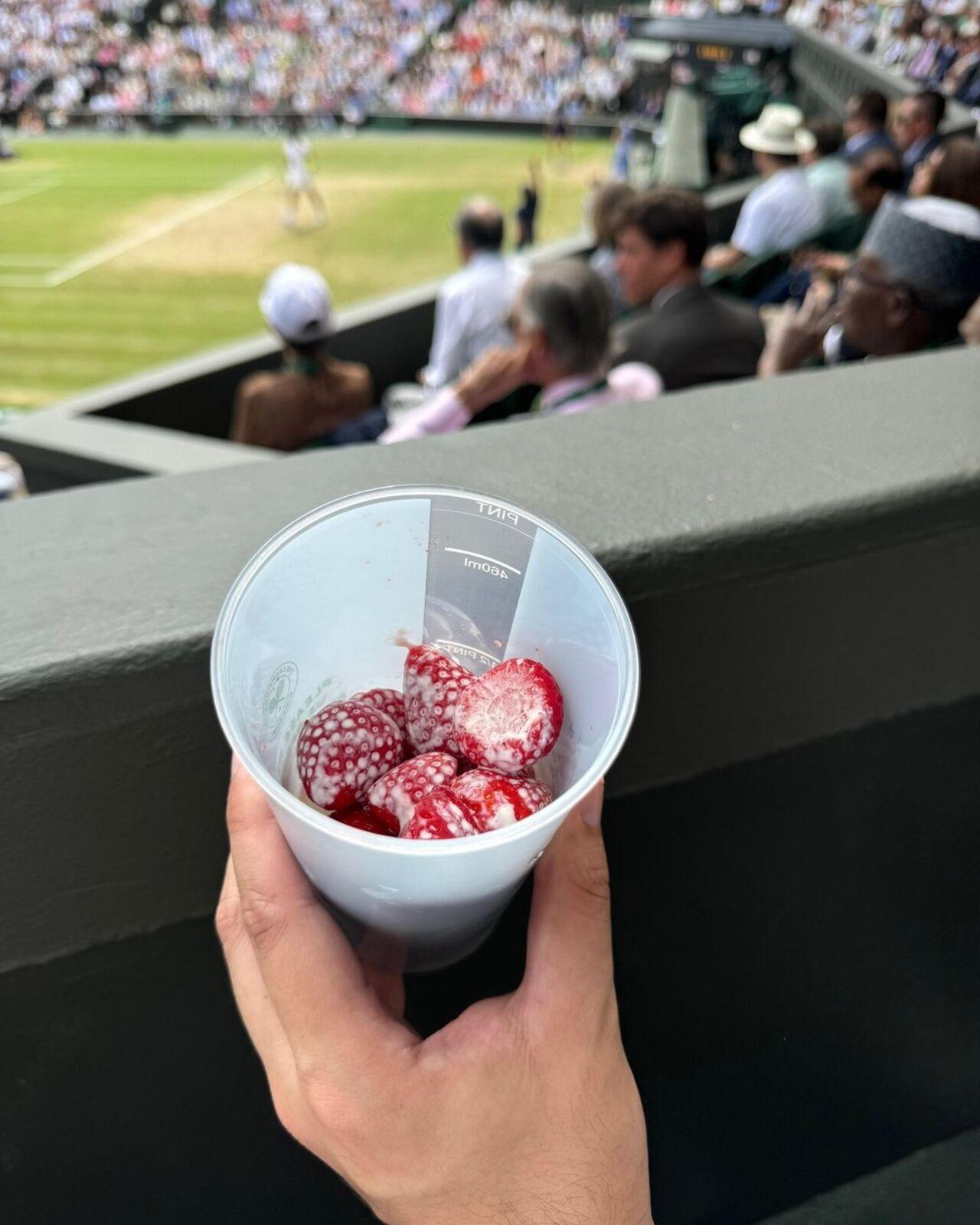 The couple also enjoyed Wimbledon's famous strawberries and cream.