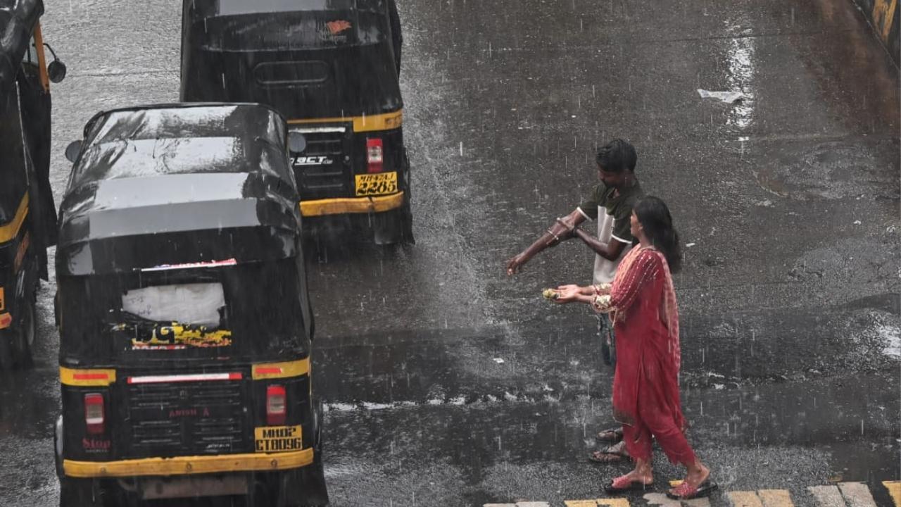 The India Meteorological Department (IMD) said Mumbai is likely to receive heavy rainfall at isolated places for three days starting Friday