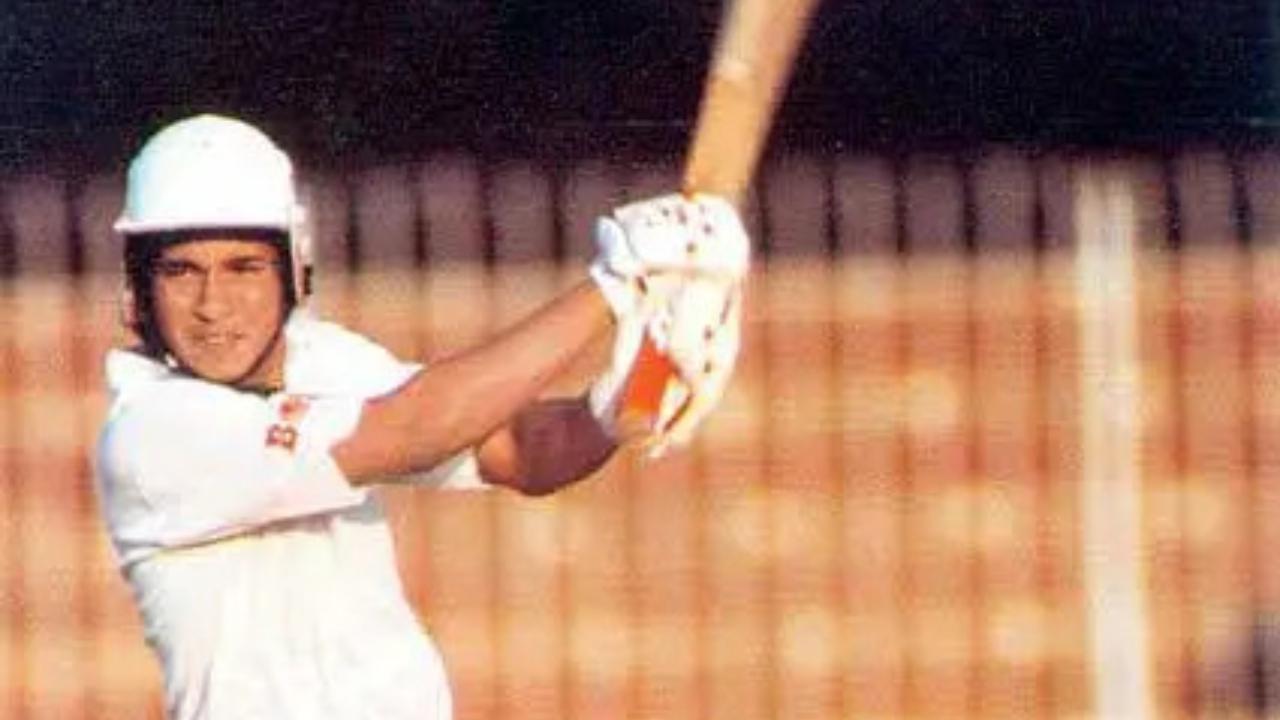 In India's first innings, they managed to score 432 runs. Facing 136 deliveries, young Sachin Tendulkar accumulated 68 runs including 8 fours in his innings