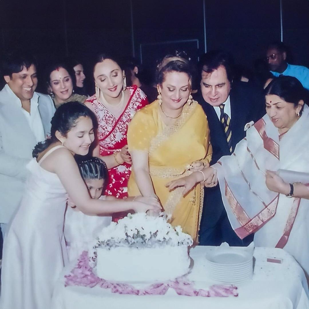 Dilip Kumar and Saira Banu have had many successful films as a pair in the '50s and '60s. 