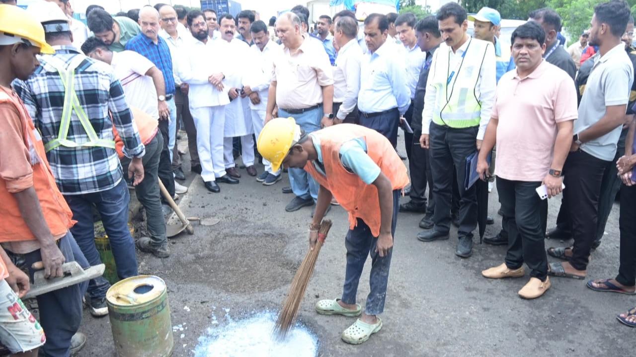 CM Shinde has also called for notifications to restrict heavy vehicle traffic during peak hours and for daily reviews of repair progress, the statement said on Thursday