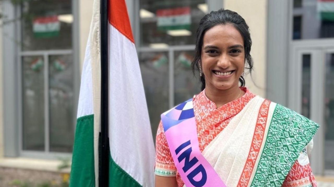 Women should never restrict themselves: PV Sindhu