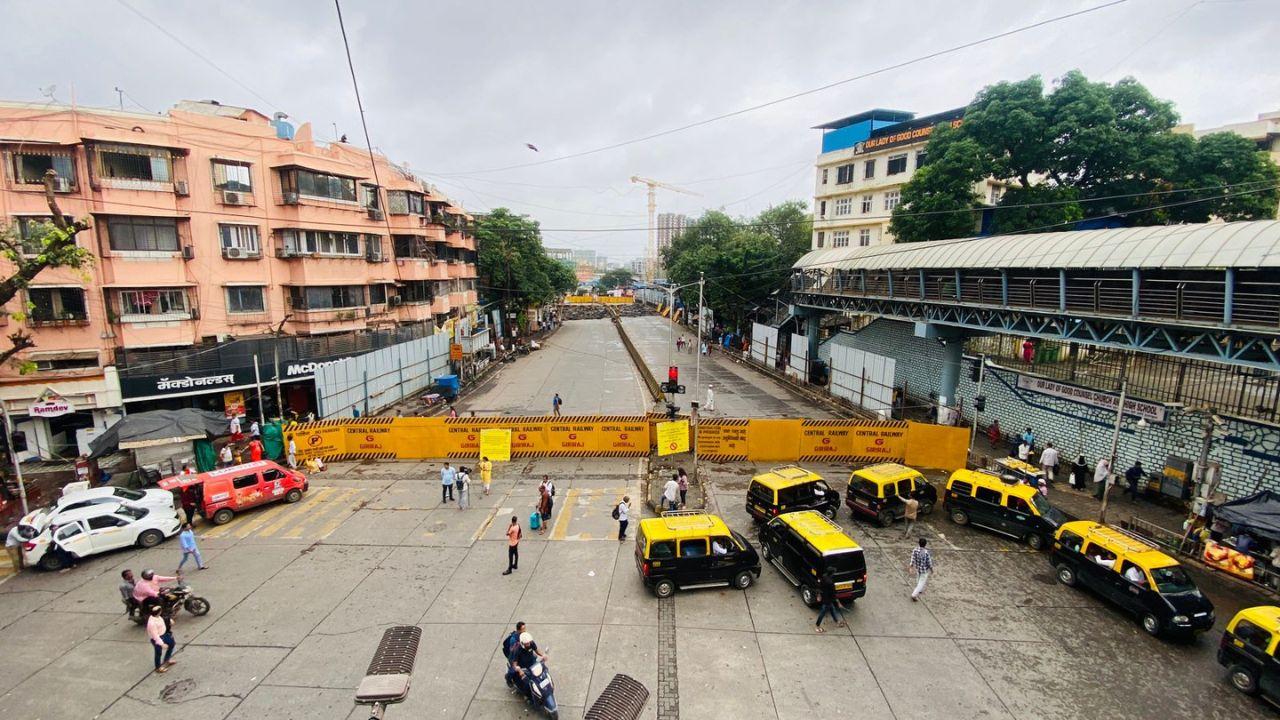 Several alternative routes have been suggested for vehicles during the Sion bridge closure. These include Sulochana Shetty Marg near Lokmanya Tilak Hospital, Chunabhatti to BKC Connector, and Chembur-Santacruz Link Road. Notably, two- and three-wheelers are not permitted on the Chunabhatti connector.