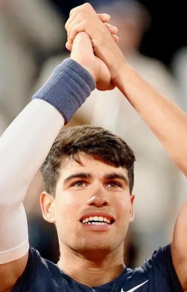 Posting in Spanish on X on Saturday, Alcaraz said his attitude was not correct, and his actions should not have been done on the court