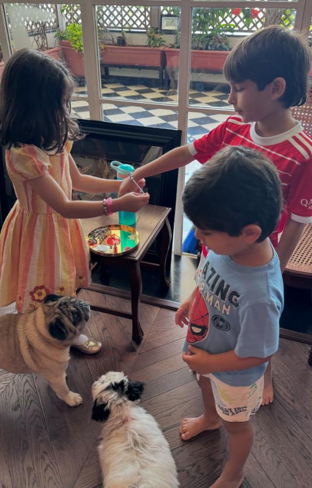 Soha and Kunal Kemmu`s daughter Inaaya tied rakhi to her brothers on Sunday as the little ones had school to attend today