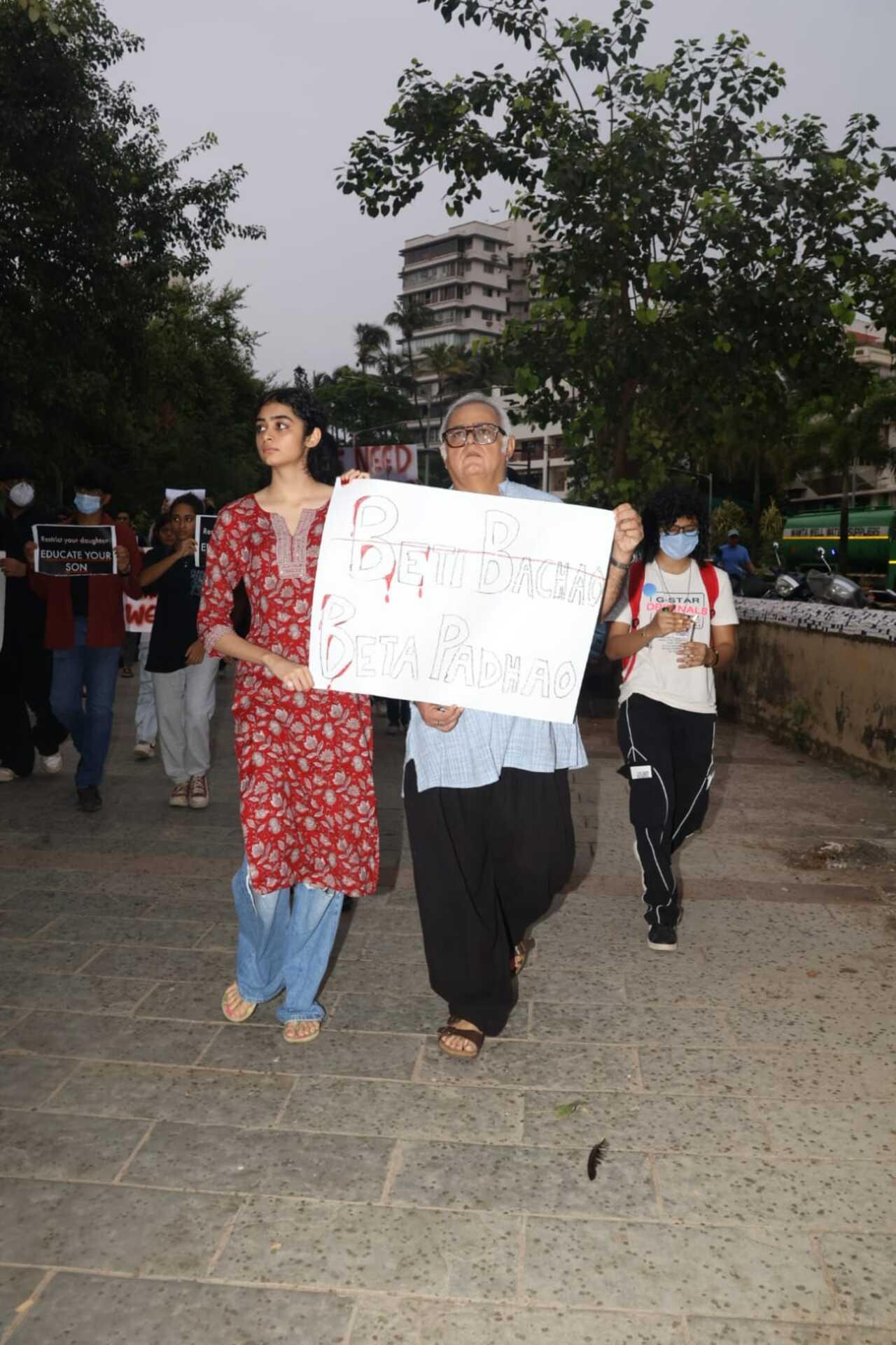 Hansal Mehta was spotted at a protest site demanding justice for victim of Kolkata rape and murder case