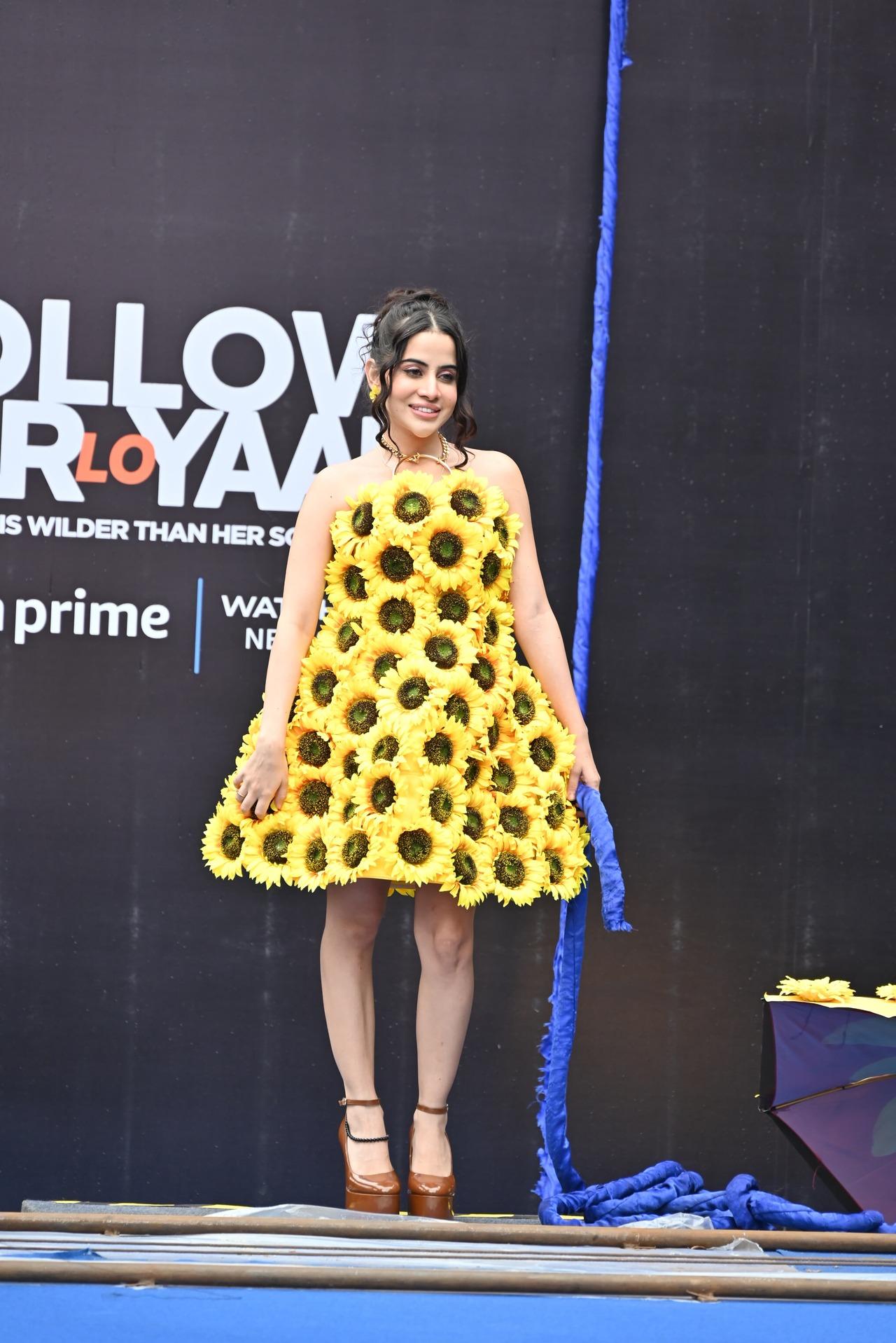 Uorfi Javed looked like a sunflower during an event in the city