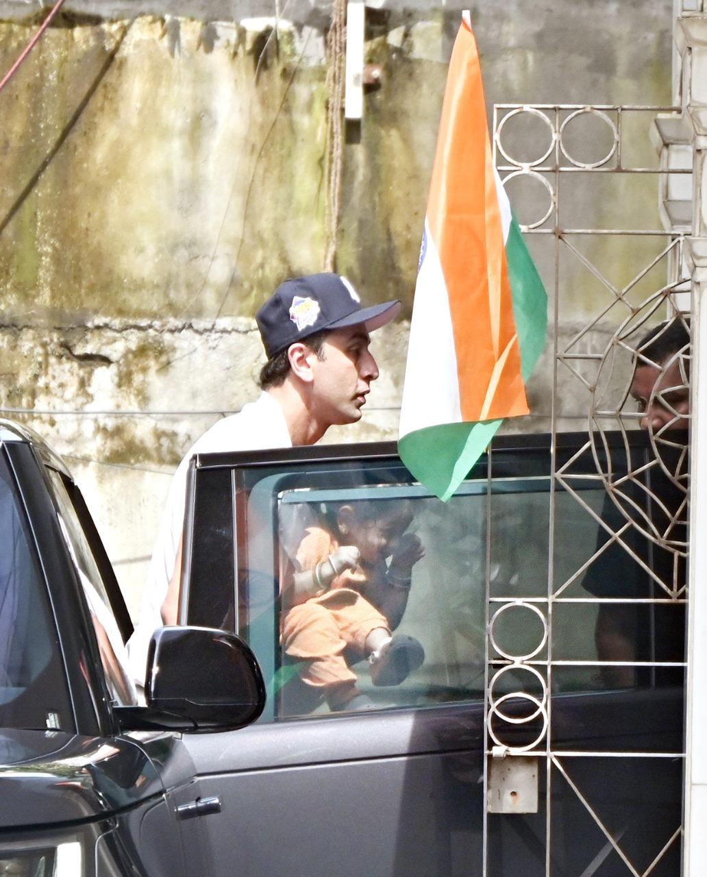 Ranbir Kapoor was clicked with his little princess Raha in Mumbai today