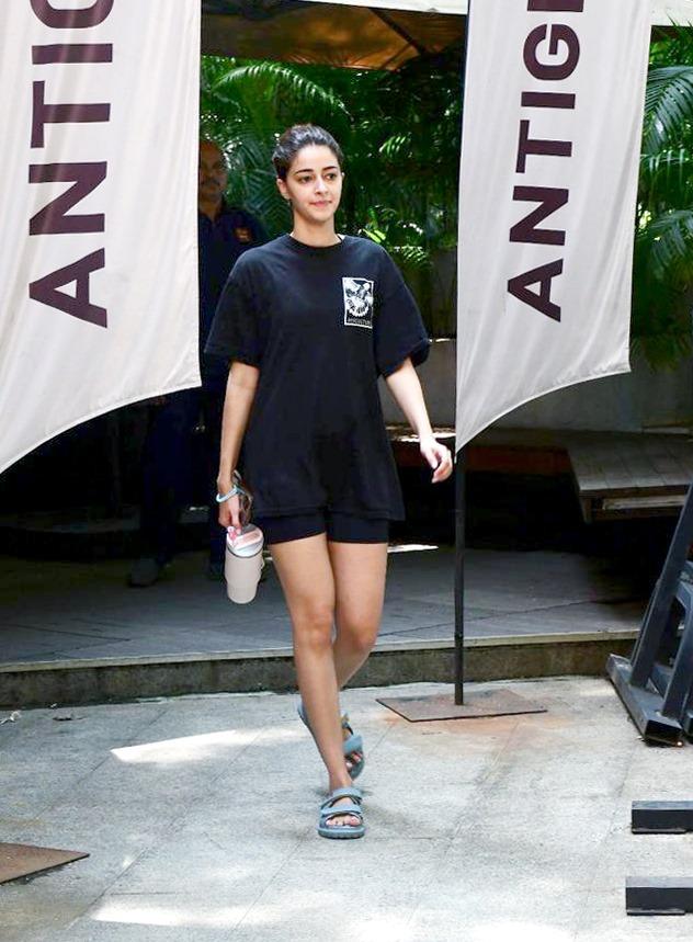 Ananya Panday was clicked post a gymming session 