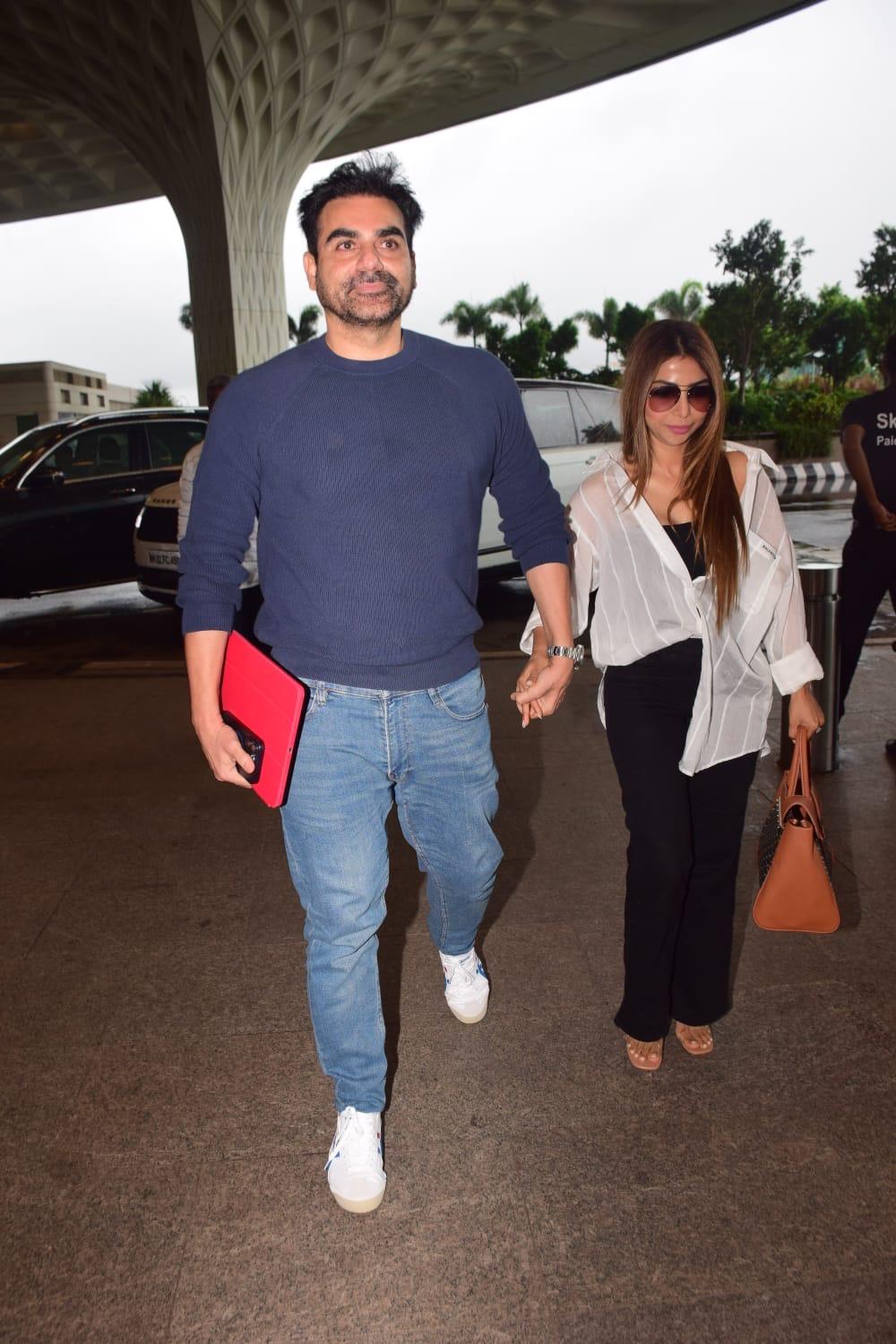 Arbaaz Khan and Sshura Khan arrived at the Mumbai airport hand-in-hand exuding pure love