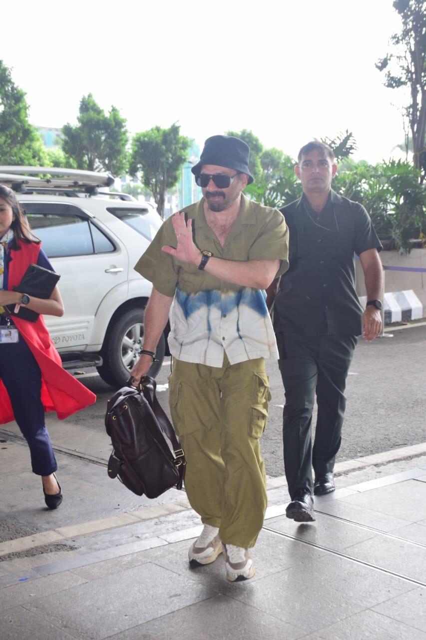 Sunny Deol was seen jetting off in a style this morning