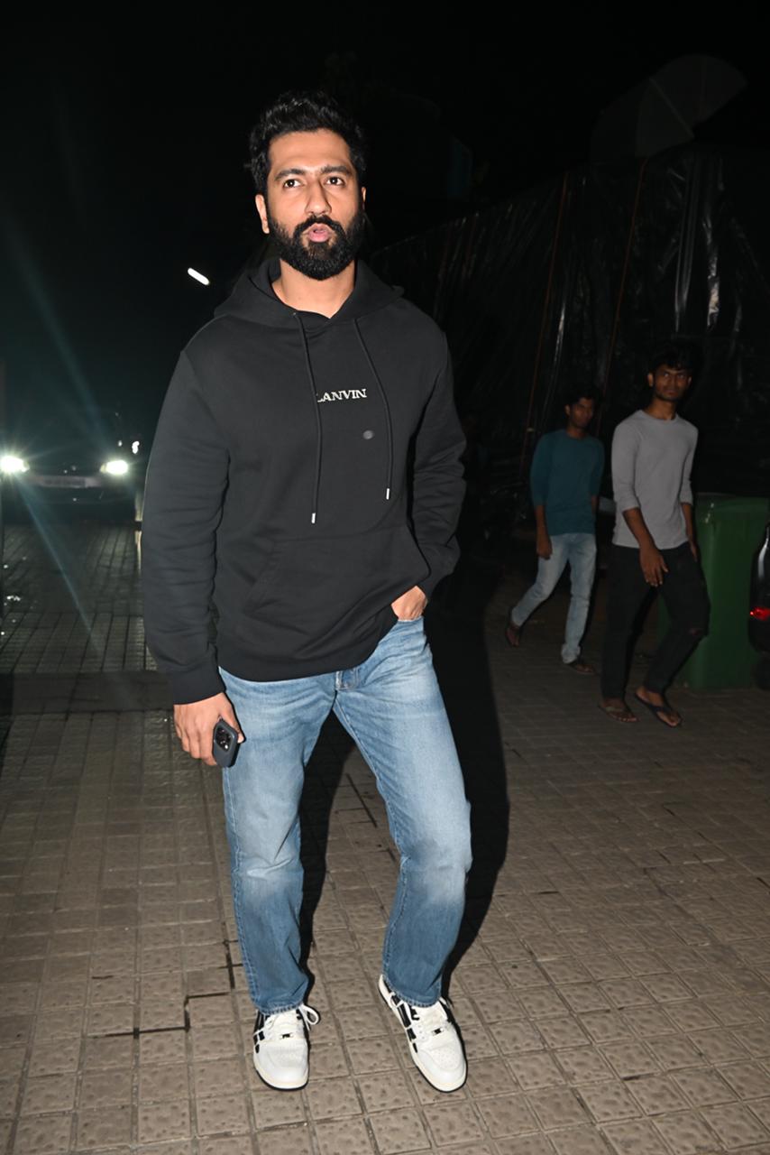 Vicky Kaushal arrived in a comfy casual to support his brother Sunny
