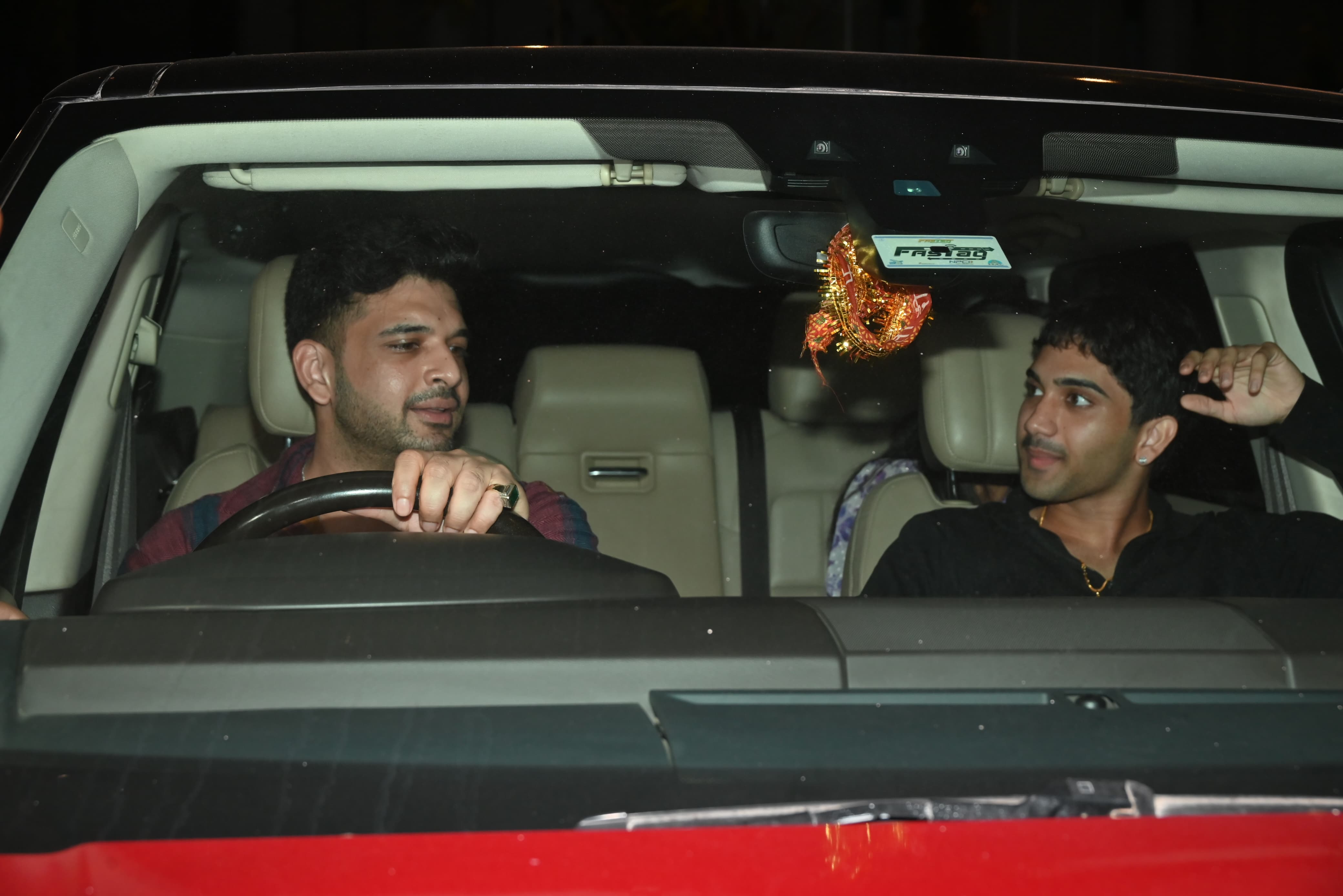 Karan Kudrra was also clicked in the city