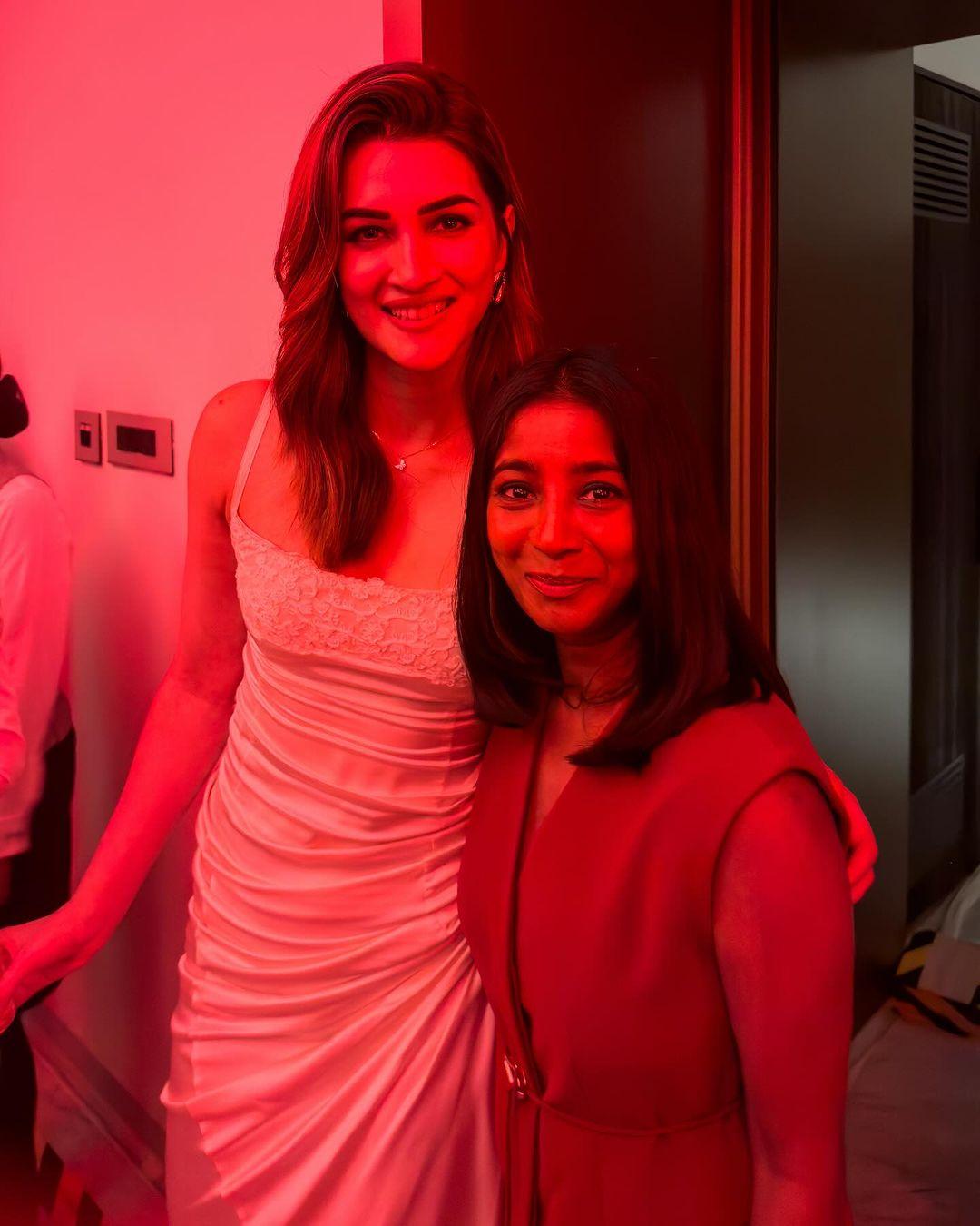 Kriti Sanon made a stunning appearance at the Stree 2 success bash