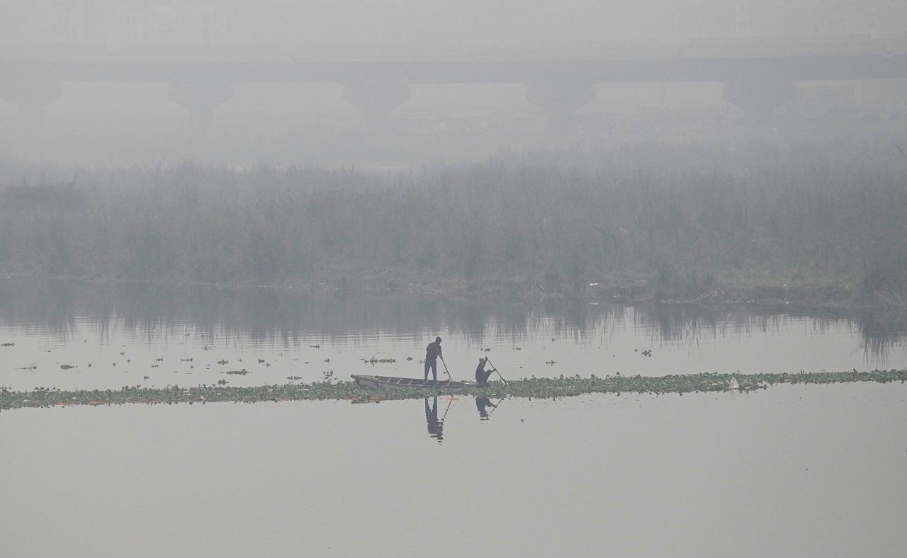 The India Meteorological Department (IMD) has forecast a thunderstorm accompanied by rain on Friday and Saturday, and issued a 