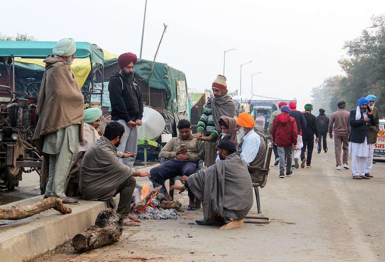 Dharnas were staged in Bathinda's Rampura Phul