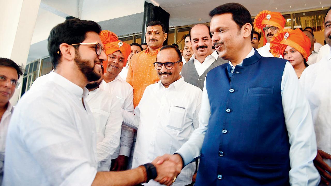 Rifts deepen in MVA over boycott confusion and Hindutva row