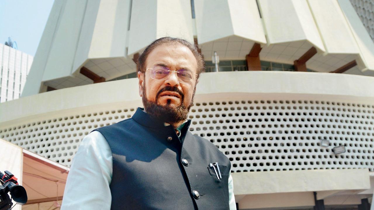 SP’s state president Abu Azmi on Saturday reiterated his threat that SP would pull out of MVA