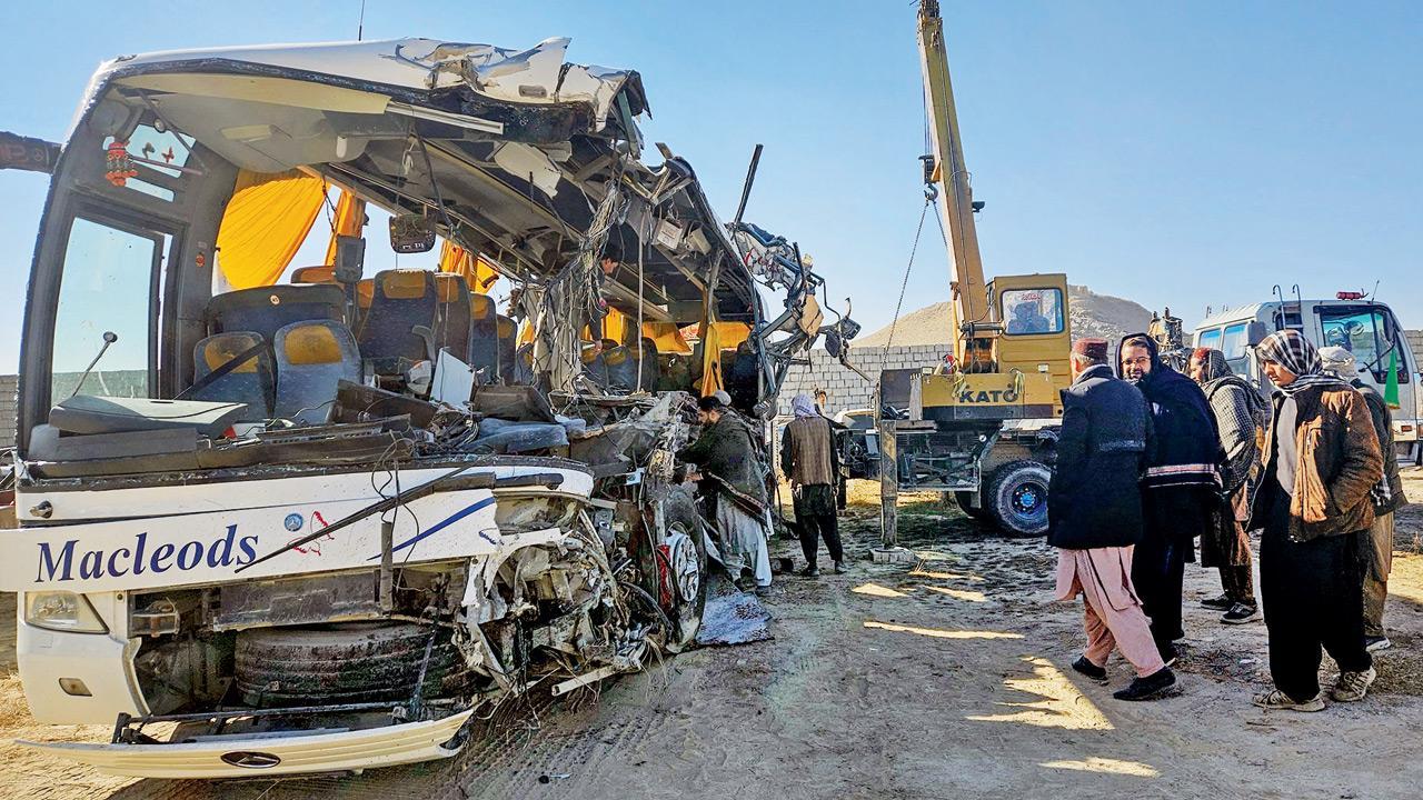 Afghan highway crashes kill 50, injure 76 people