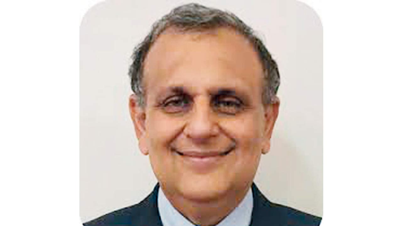 Dr Sanjeev Mehta, pulmonologist