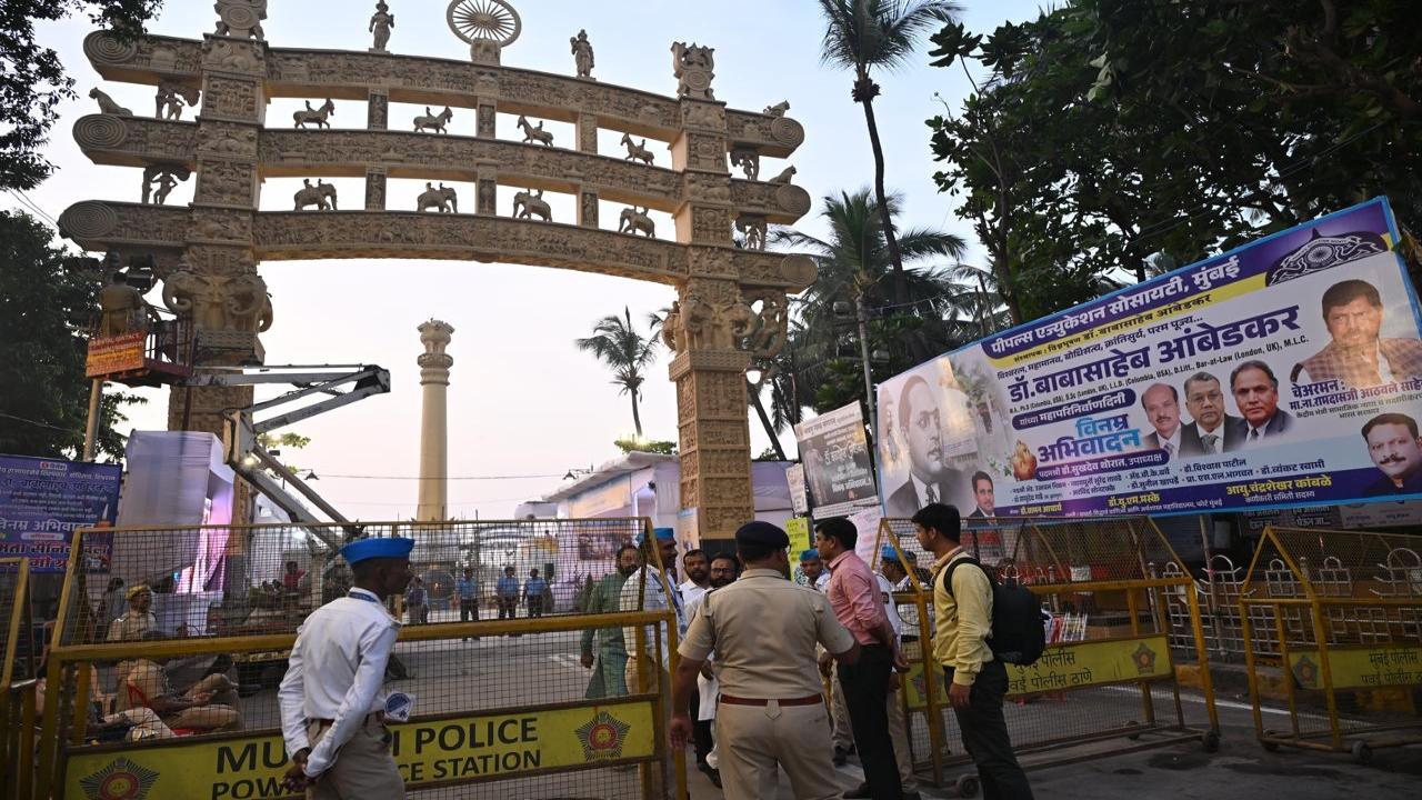 The Mumbai City Collector on Wednesday issued an order declaring a 'dry day' on Friday