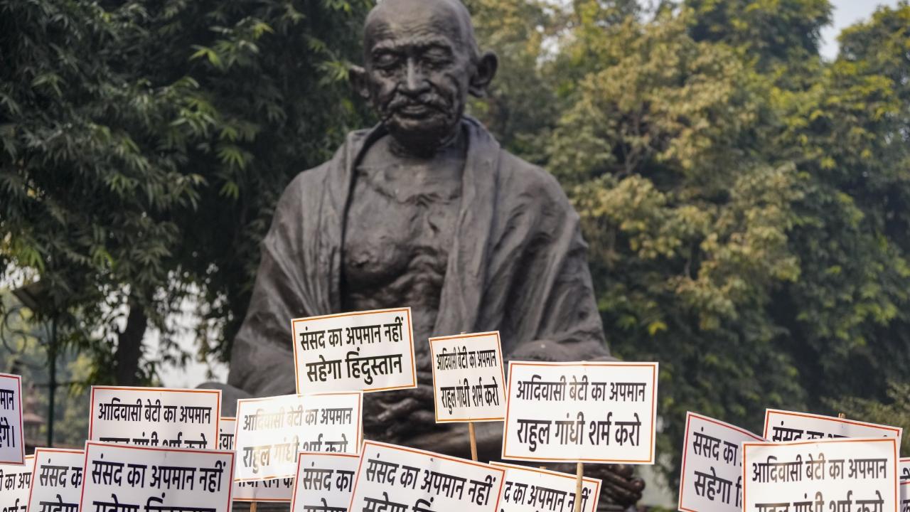 BJP MP Anurag Thakur condemned Rahul Gandhi's actions, saying, 