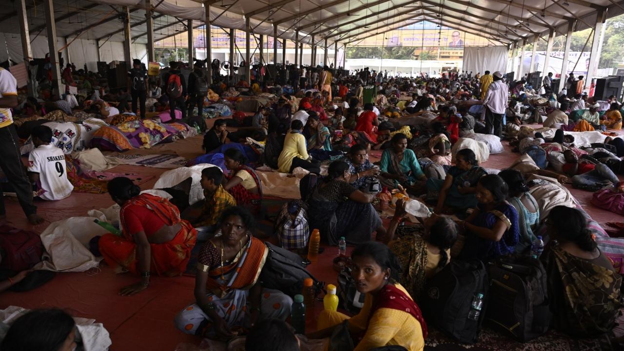 Followers of Dr Ambedkar gather at Chaitya Bhoomi ahead of Mahaparinirvan Diwas