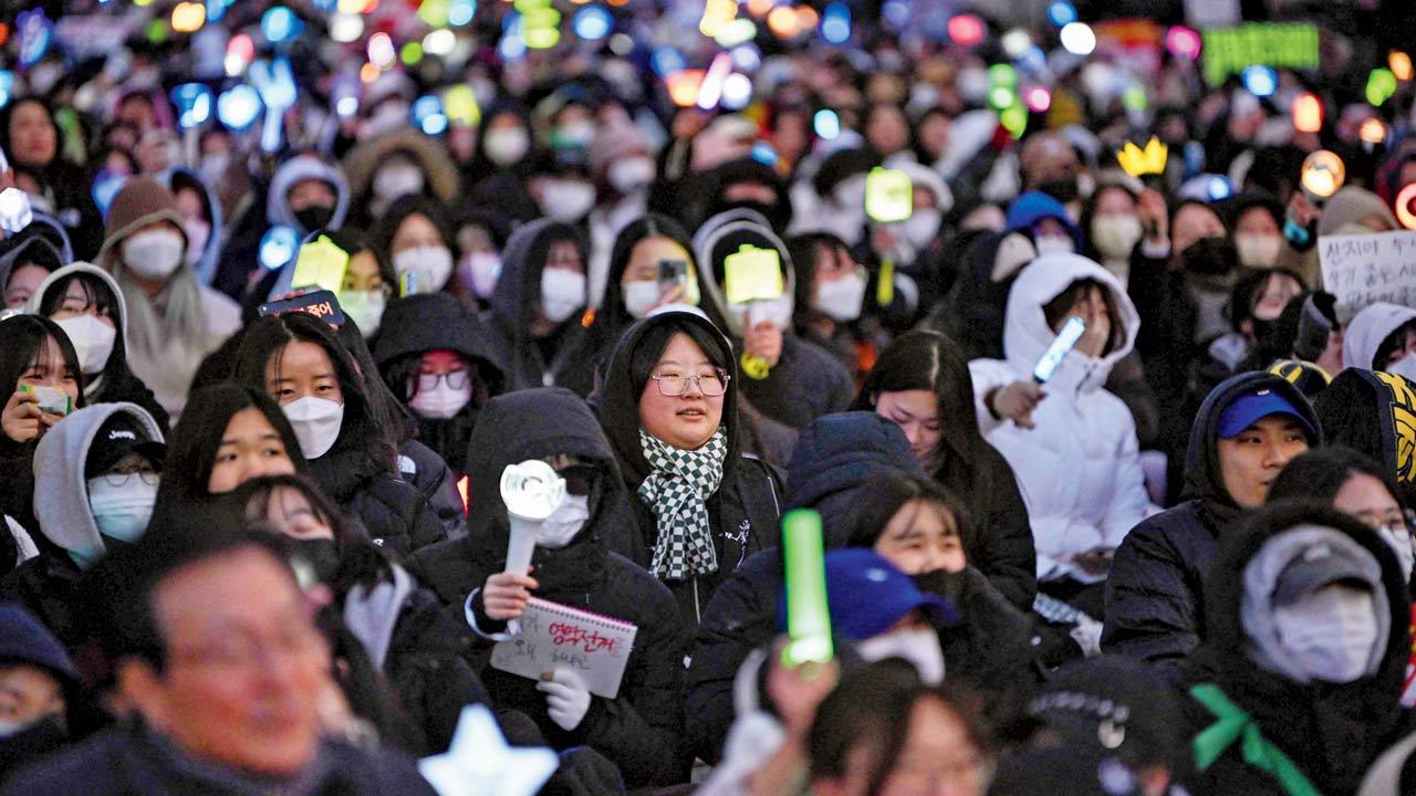 South Korea: Former defence chief detained over martial law imposition
