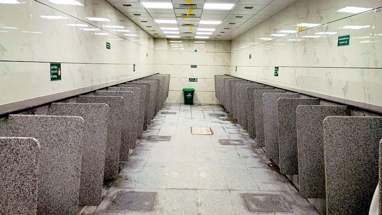 Mumbai: CSMT toilets get CSR touch while Churchgate’s stink