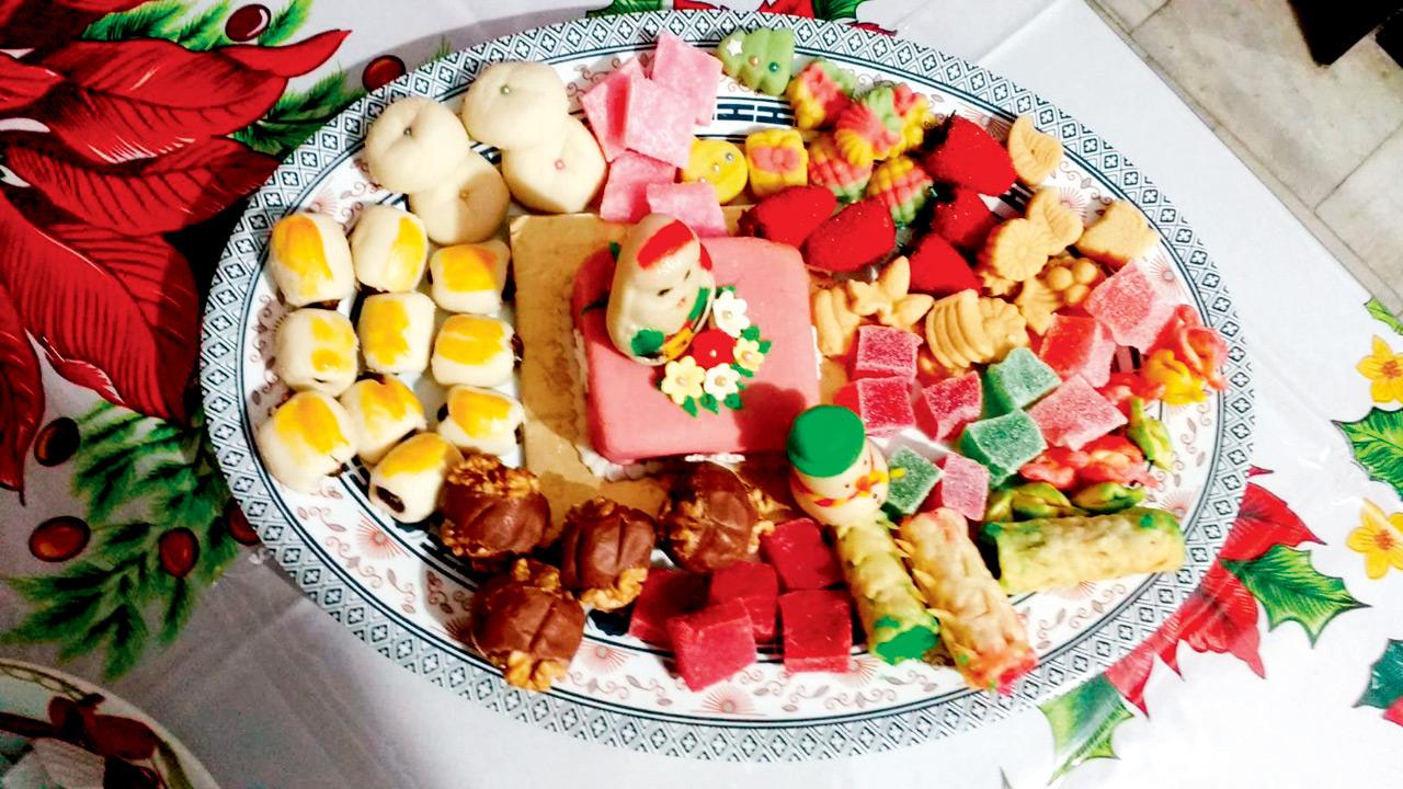 Christmas treats plate