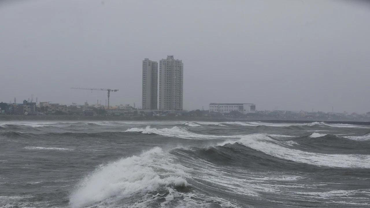 Depression from cyclone Fengal weakens, moves west-northwest; heavy rainfall continues in Tamil Nadu, Puducherry