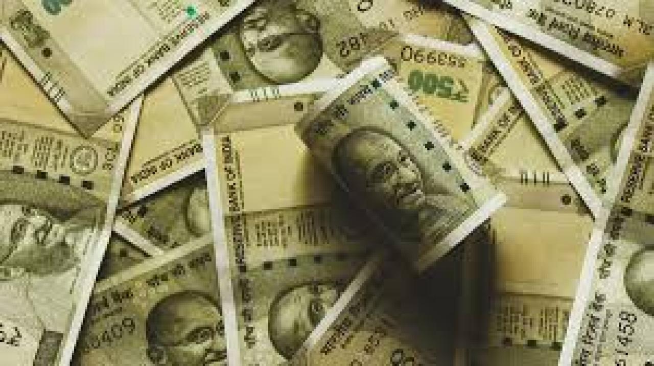Rupee hits all-time low of 84.76 against US dollar on foreign outflows and global concerns