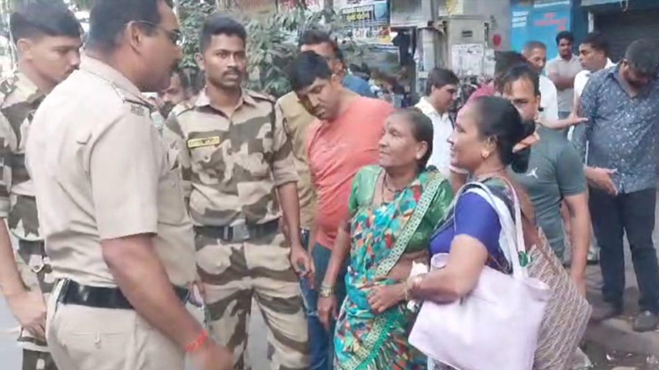 The woman has been identified as Shanta Bai, a resident of Mankhurd. She suffered injuries after the taxi collided with a food stall