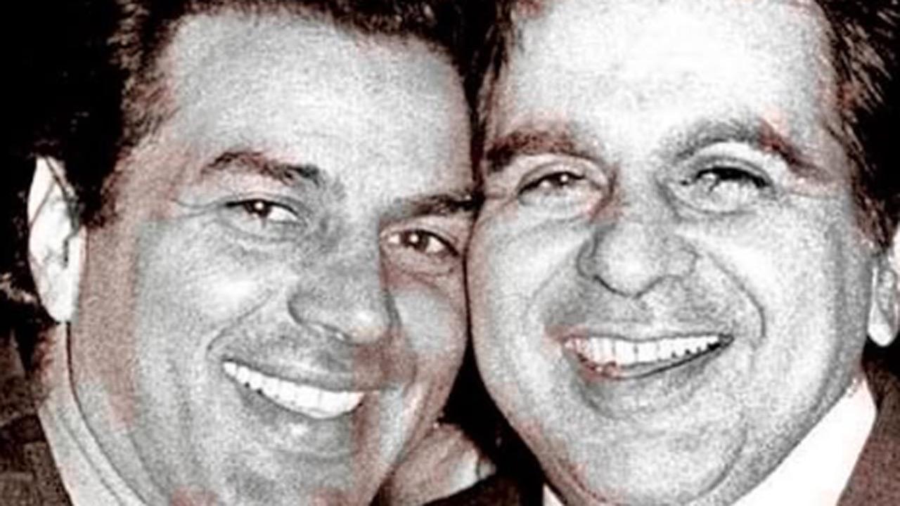 Dharmendra shares throwback photo of Dilip Kumar on birth anniversary