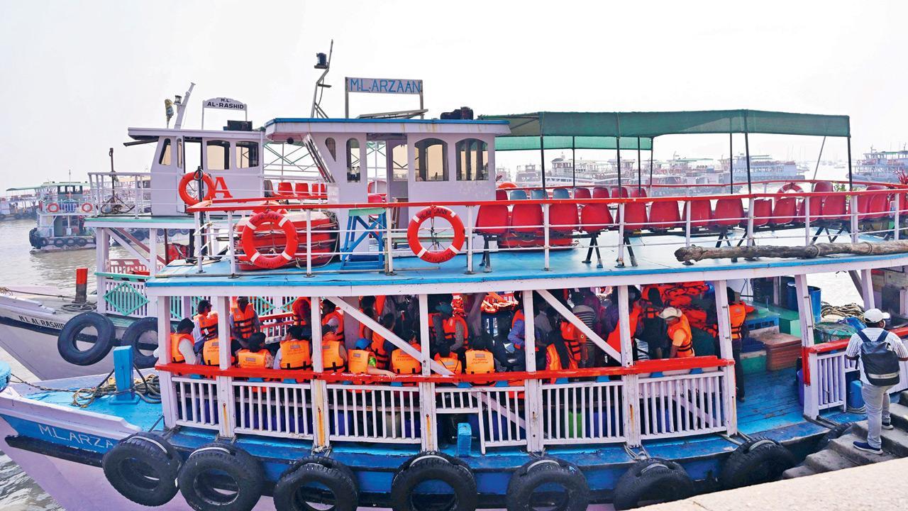 Undeterred by accident, tourists still flocking to Elephanta island