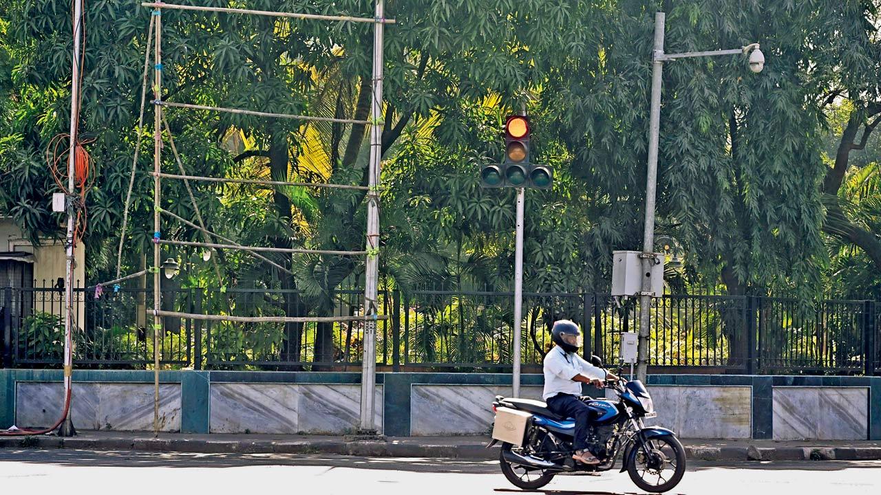After: The stoplights at the same spot are visible on December 8